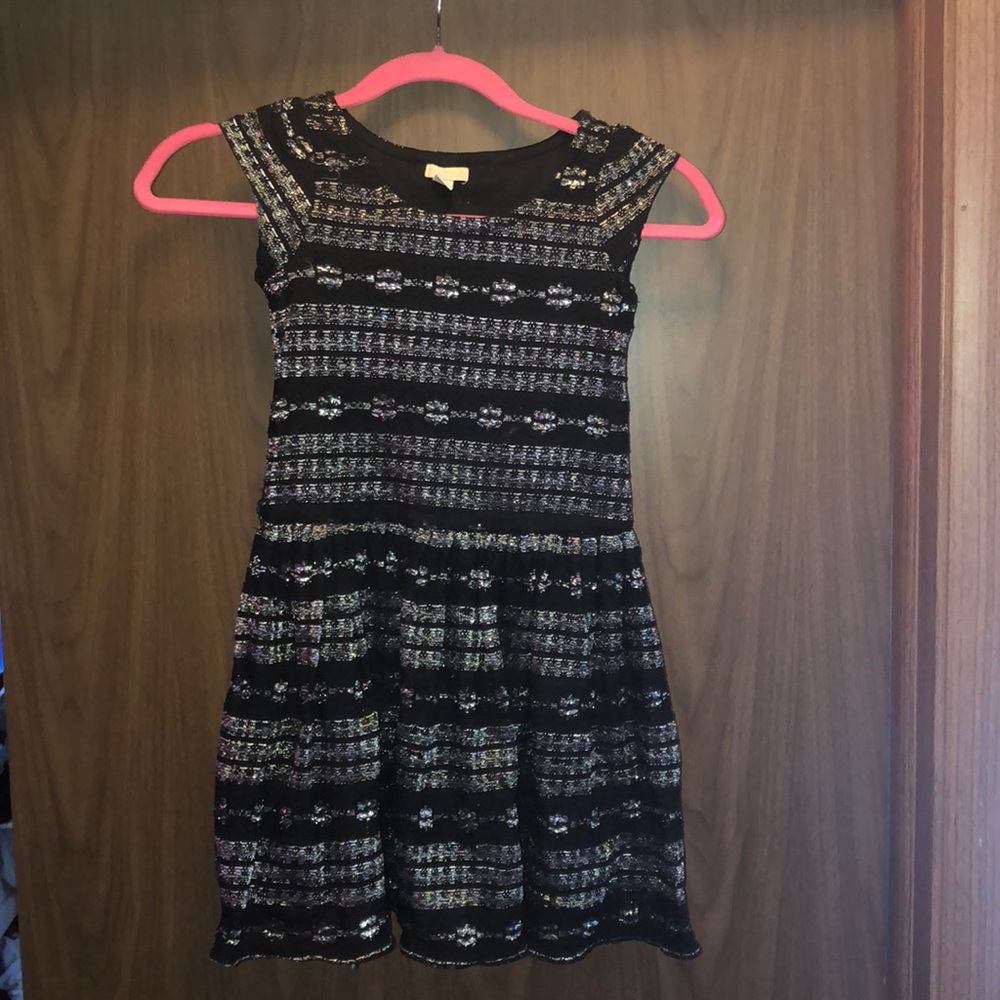 Girls dress